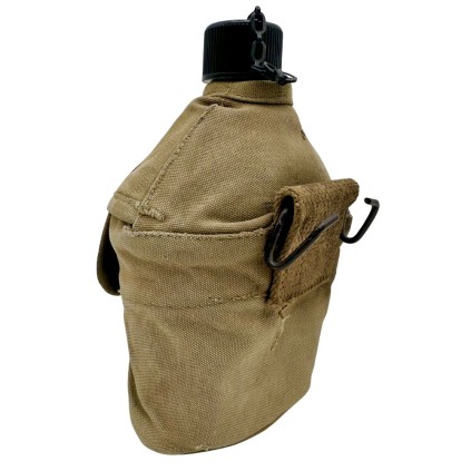 Gourde Housse USMC P3 (Pattern 1910) avec Bidon A.G.M. CO – Original WWII Daté 1944