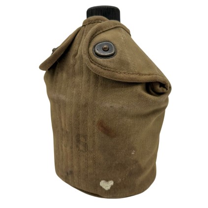 Ensemble Complet Gourde US Army WWII – Housse Atlantic Prod Corp 1942 – Bidon S.M Co 1942 – Quart E.A Co 1945