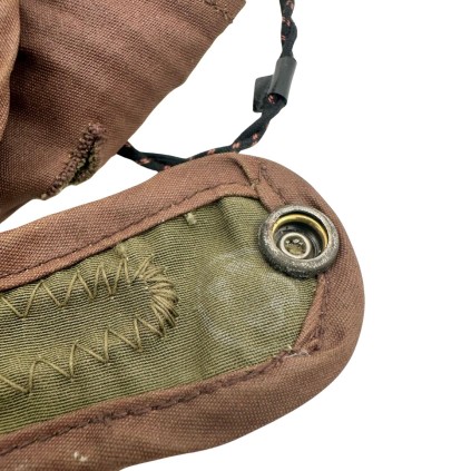 Très Rare Housse Chauffante E-1 (Heating Pouch) pour Masque à Oxygène A-14 – USAAF Original WWII