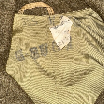 Manteau de Service (Overcoat) US Army Original WWII – Fabricant P.L.S. Clothing – Daté 19 novembre 1942