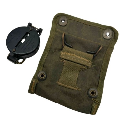 Boussole Militaire US Army WWII (2e Type) – Fabrication SUPERIOR MAGNETO CORP – Datée Mai 1945