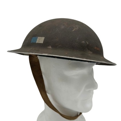 Casque Britannique Mk II Original WWII – Royal Corps of Signals – Double Marquage Tactique Bleu/Blanc