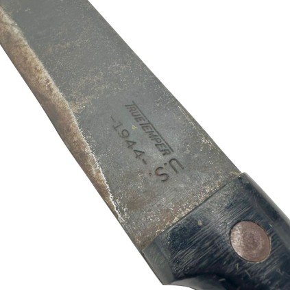 Machette Réglementaire US Army Originale WWII – Fabricant TRUETEMPER – Datée 1944 – Avec Fourreau 1945