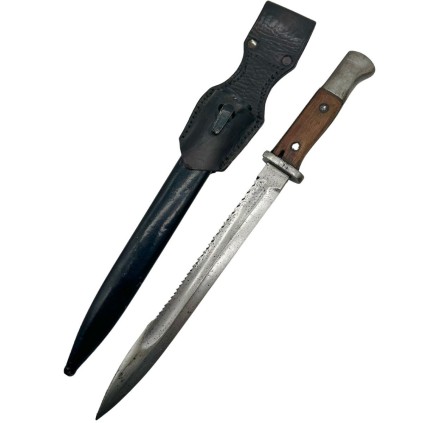 Baïonnette Allemande 84/98 S à Dents de Scie