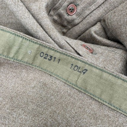 Chemise "Moutarde" US Army - Taille 14x33 - Grades Staff Sergeant