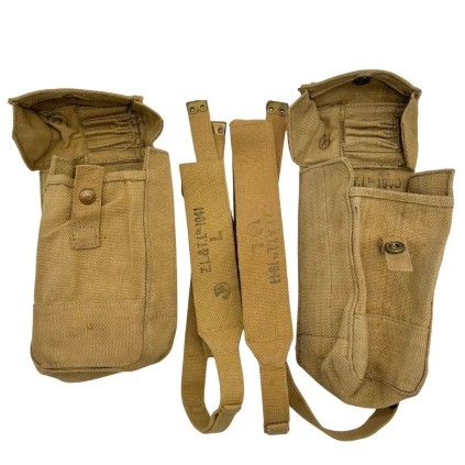 Paire de Pouches et Brelage Pattern 37 - L.L. & T.L. 1940 (Canada)