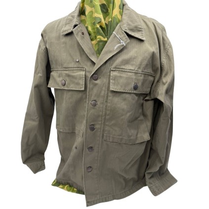Veste US HBT M-1943 – Reproduction Ancienne – État Neuf