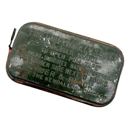 Pansement Individuel Carlisle – Boîtier Métal OD – Avec Sulfamide