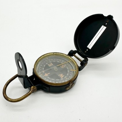 Boussole US WWII SUPERIOR MAGNETO corp