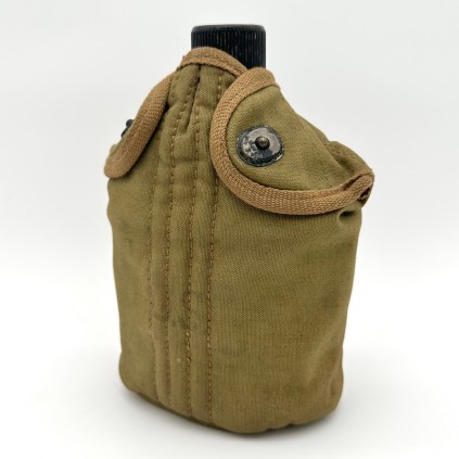 Gourde british MADE 1944