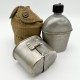 Gourde US WWII avec quart et bidon