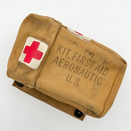 KIT FIRST AID AERONAUTIC US WW2