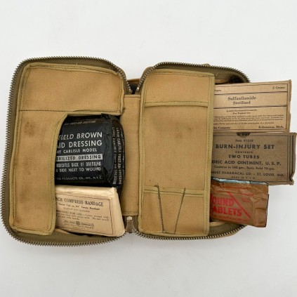 FIRST AID AIRPLANE WWII