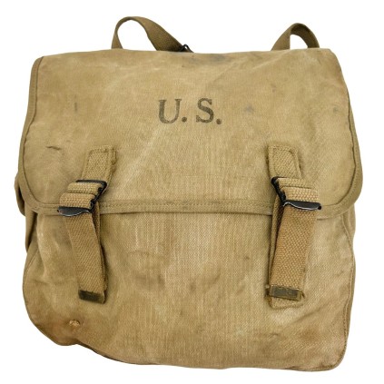 musette M1936 datée 1943