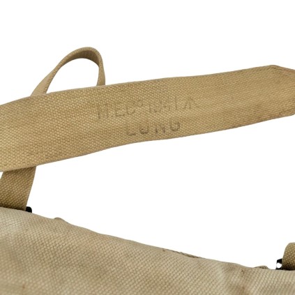 Musette officier anglais datée 1941